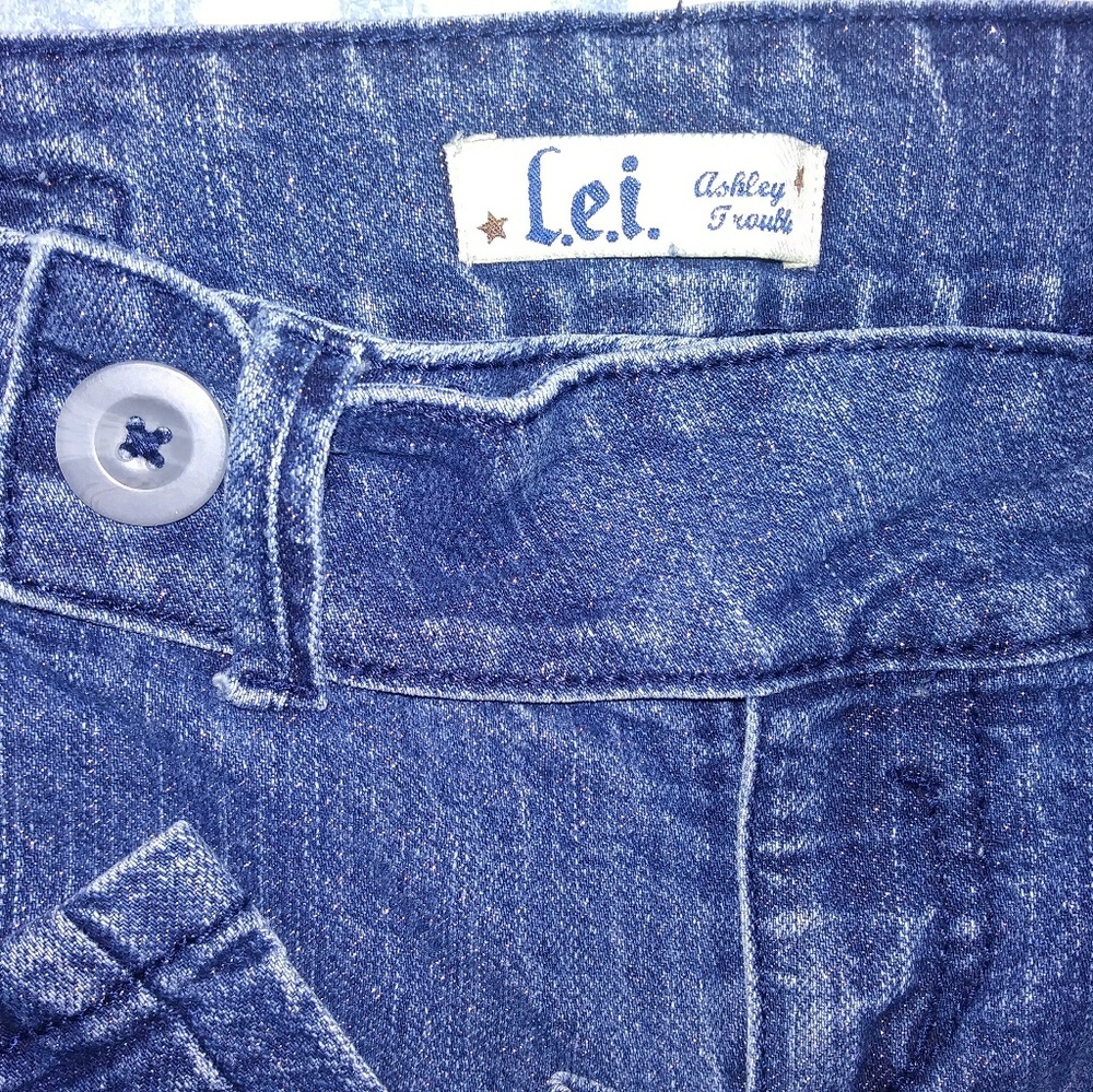 Lei Wide leg jeans size 9